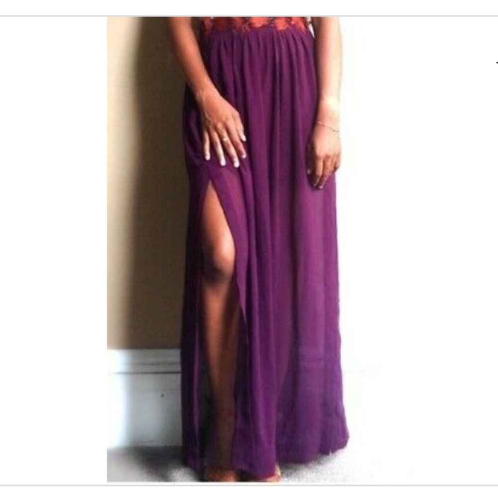 side-split skirt